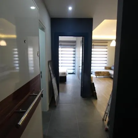 Caden Life Apartment